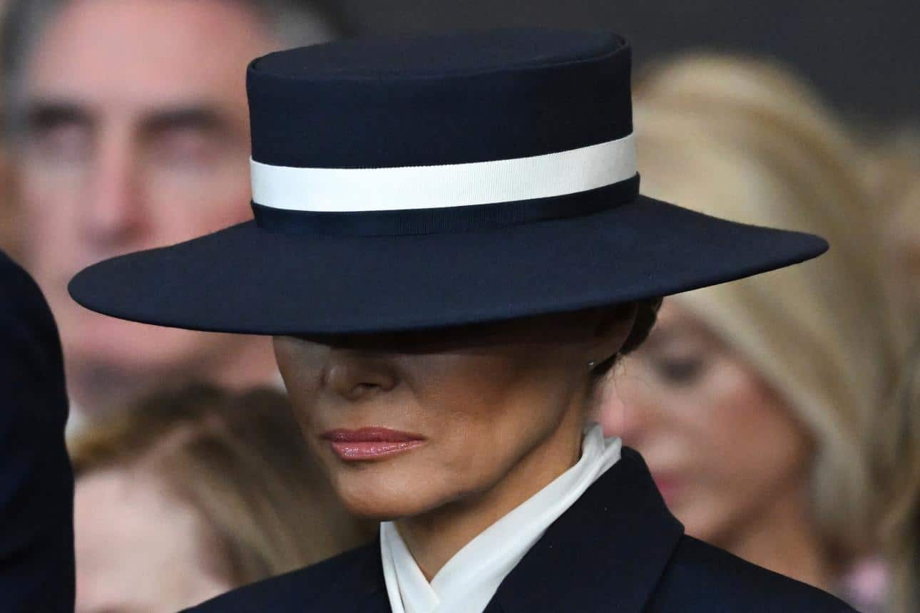 melania trump orkomosia2